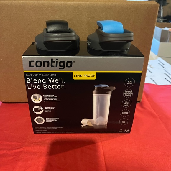 Contigo Shake & Go Fit Shaker Bottle, 28 oz. - Picture 2 of 4
